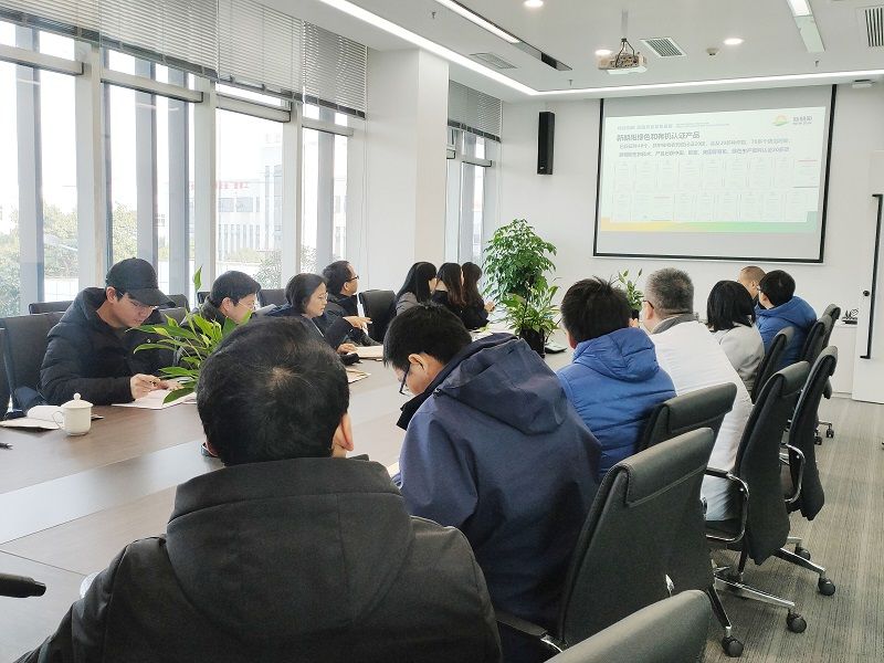 成都市科協(xié)黨組書(shū)記羅蓉一行蒞臨新朝陽(yáng)參觀(guān)考察